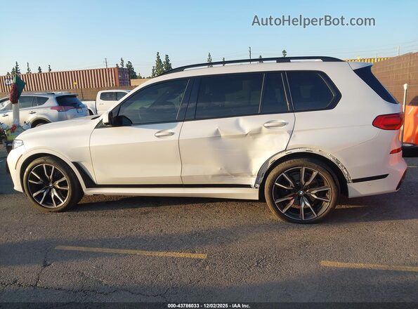 5UXCW2C05N9M14363 2022 BMW X7 White Widok wnętrza 360 stopni