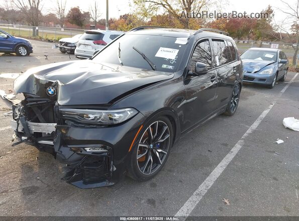 5UXCW2C06N9L13252 2022 BMW X7 Black Передня ліва чверть