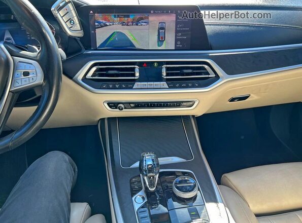5UXCW2C07M9E79121 2021 BMW X7 Gray Vista de los asientos traseros