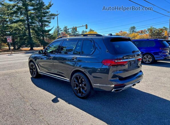 5UXCW2C07M9E79121 2021 BMW X7 Gray Trasero derecho