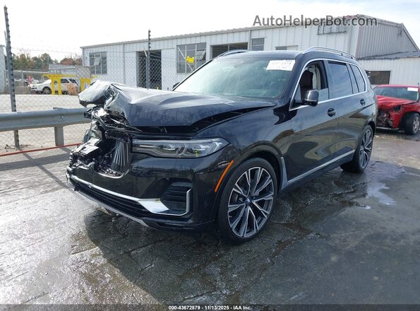 5UXCW2C08L9C70744 2020 BMW X7 Black 