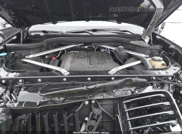 5UXCW2C08N9J22397 2022 BMW X7 Black უკანა ხედი
