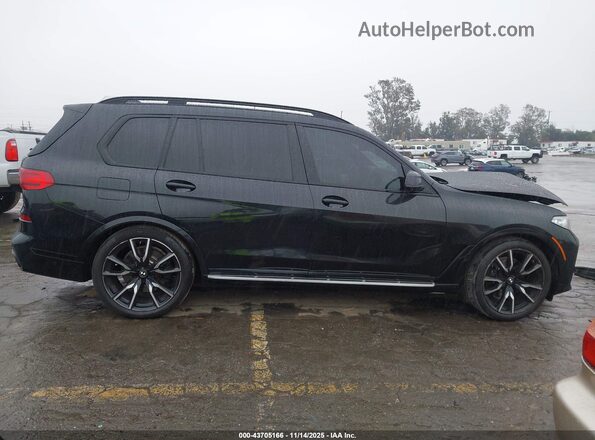 5UXCW2C08N9J22397 2022 BMW X7 Black უკანა სალონის ხედი