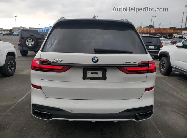 5UXCW2C09L9C21374 2020 BMW X7 White Հետևի տեսք