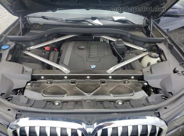 5UXCW2C0XL9A02228 2020 BMW X7 Black 