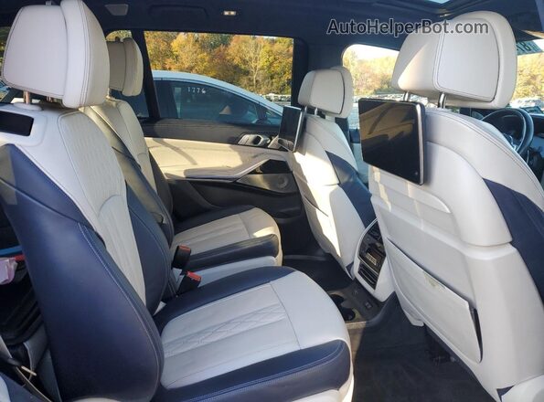 5UXCX4C54KLS36870 2019 BMW X7 Black Vista de los asientos traseros