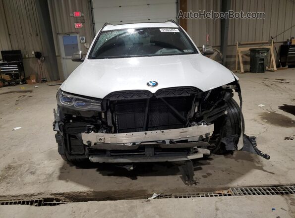 5UXCX6C03N9K57484 2022 BMW X7 Белый Вид спереди