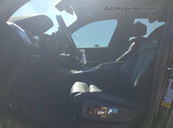 5UXCX6C07L9C64289 2020 BMW X7 Gray Սալոնի դիմացի տեսք
