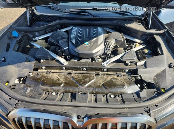 5UXCX6C09L9B14040 2020 BMW X7 Black Вид підкапотного простору
