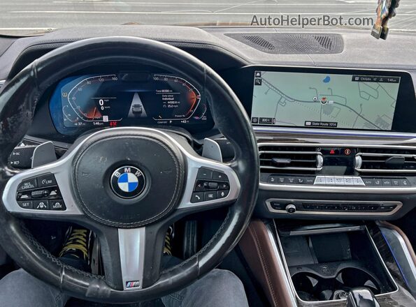 5UXCY6C03M9F62420 2021 BMW X6 Blue Вид салону спереду
