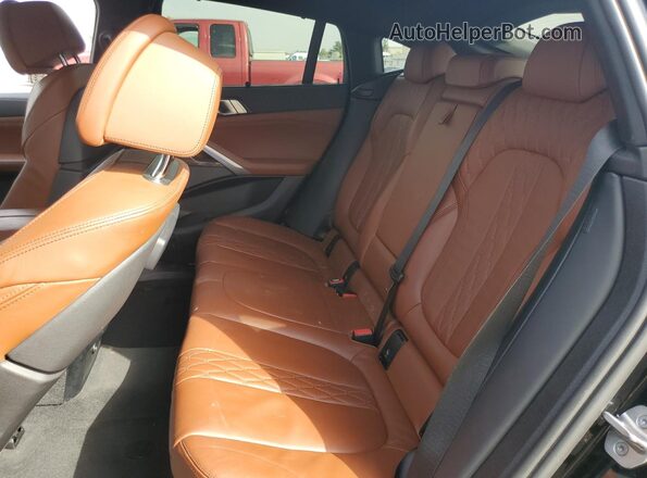 5UXCY6C07N9M31036 2022 BMW X6 Black Rear interior view