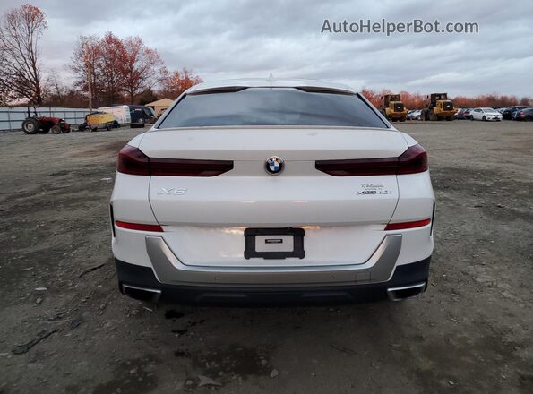 5UXCY6C08L9B84268 2020 BMW X6 White Vista trasera