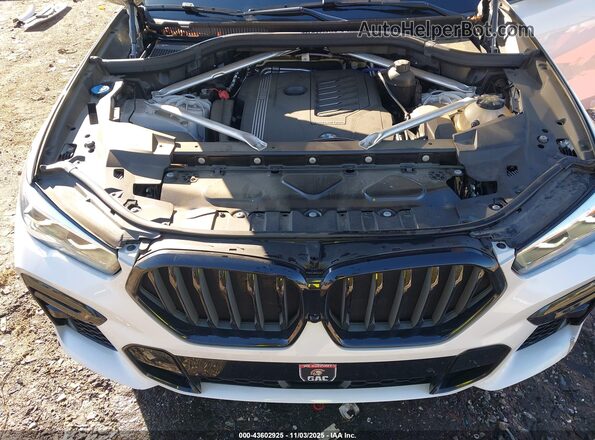 5UXCY6C09P9N44697 2023 BMW X6 White უკანა ხედი