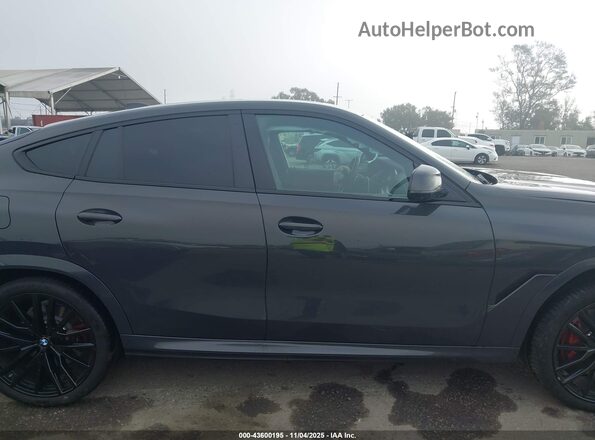 5UXCY8C05N9K57107 2022 BMW X6 Серый Вид задней части салона