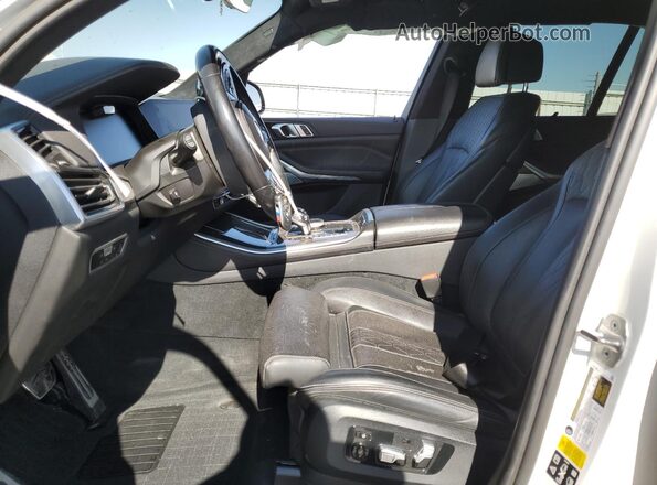 5UXJU4C08P9P90504 2023 BMW X5 White Սալոնի դիմացի տեսք