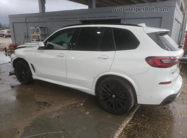 5UXJU4C09P9P80211 2023 BMW X5 White Rear left