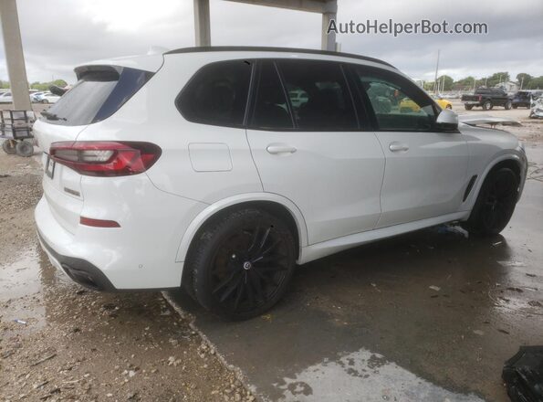 5UXJU4C09P9P80211 2023 BMW X5 White Rear right