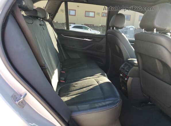 5UXKS4C58J0Z89747 2018 BMW X5 Серебряный 