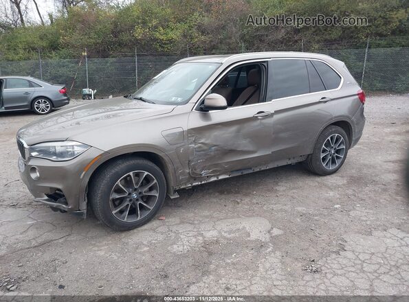 5UXKT0C3XH0V96640 2017 BMW X5 Бежевый Передняя левая четверть