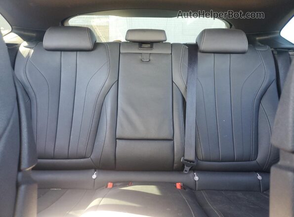 5UXKU0C32H0G68110 2017 BMW X6 White Widok tylnych siedzeń