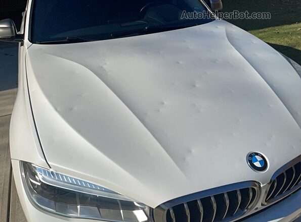 5UXKU0C59K0S97422 2019 BMW X6 White Вид задньої частини салону