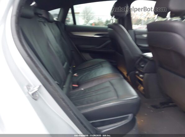 5UXKU2C53K0Z62875 2019 BMW X6 Silver Вид наклейки з VIN-кодом