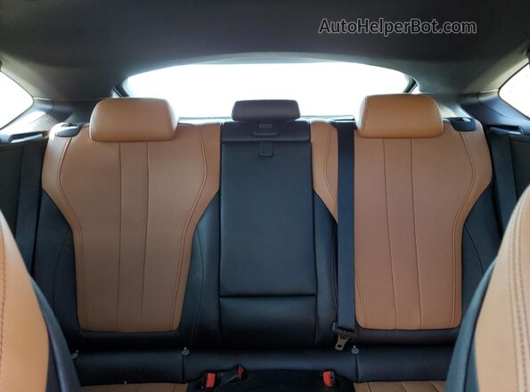 5UXKU6C53J0W39111 2018 BMW X6 Black Հետևի նստատեղերի տեսք