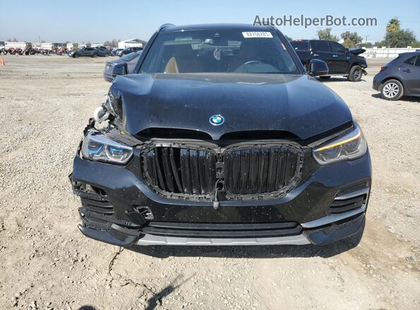 5UXTA6C03P9N74816 2023 BMW X5 Black Front view