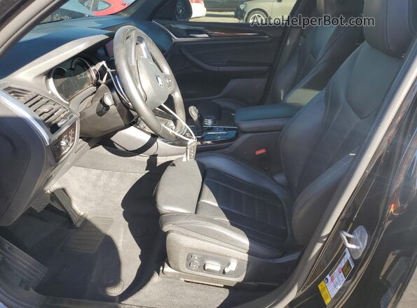 5UXTR7C50KLE96584 2019 BMW X3 Black Вид салону спереду