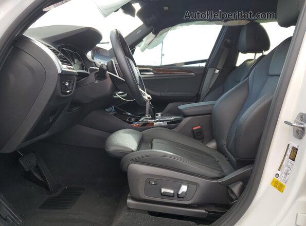 5UXTY3C00L9D46229 2020 BMW X3 White Front interior view