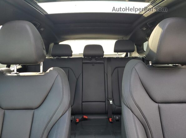 5UXTY3C00LLU72509 2020 BMW X3 Silver Vista de los asientos traseros