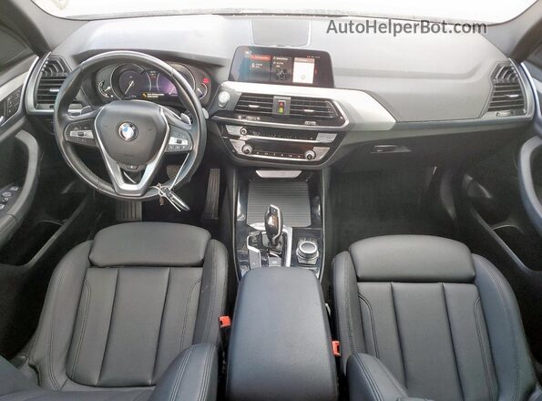 5UXTY3C02M9H99673 2021 BMW X3 Black Առջևի վահանակի տեսք
