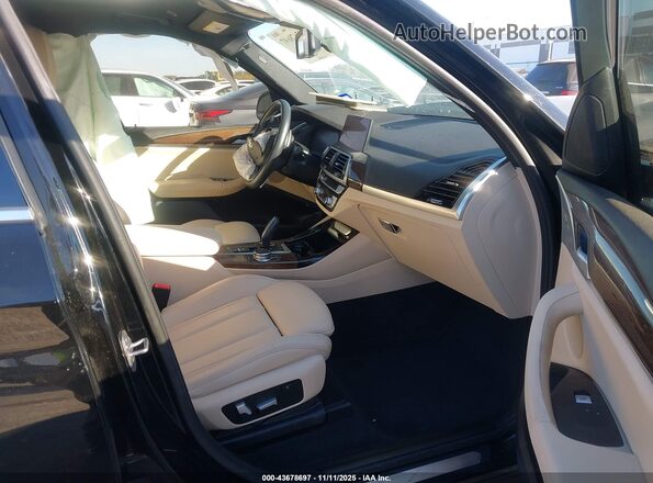 5UXTY3C08LLE55119 2020 BMW X3 Black Front interior view