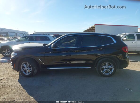 5UXTY3C08LLE55119 2020 BMW X3 Black 360 interior view
