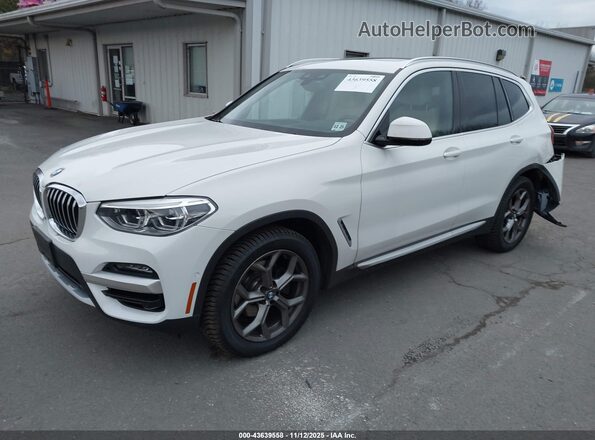 5UXTY5C01M9F44816 2021 BMW X3 White Передня ліва чверть