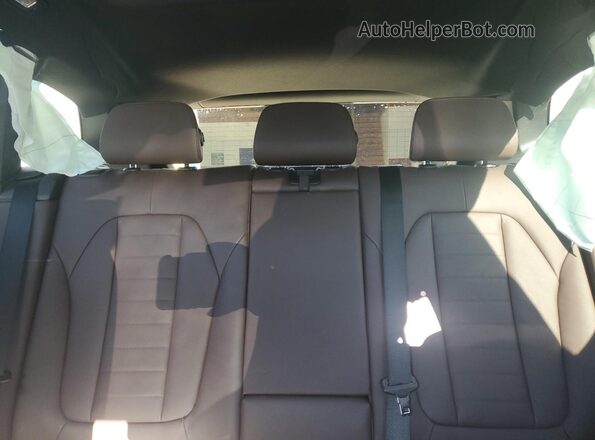 5UXTY5C07L9B80528 2020 BMW X3 White Rear seats view