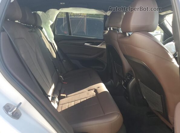 5UXTY5C07L9B80528 2020 BMW X3 White Rear interior view