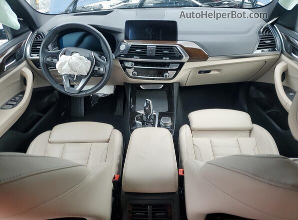 5UXTY5C0XM9H67548 2021 BMW X3 Blue Vista del salpicadero