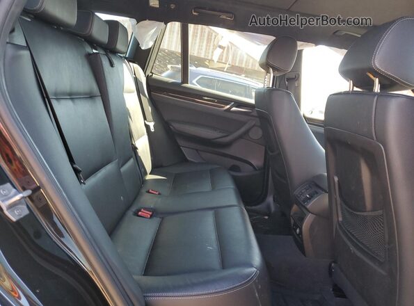 5UXWX7C54H0U41307 2017 BMW X3 Black Widok tylnych siedzeń