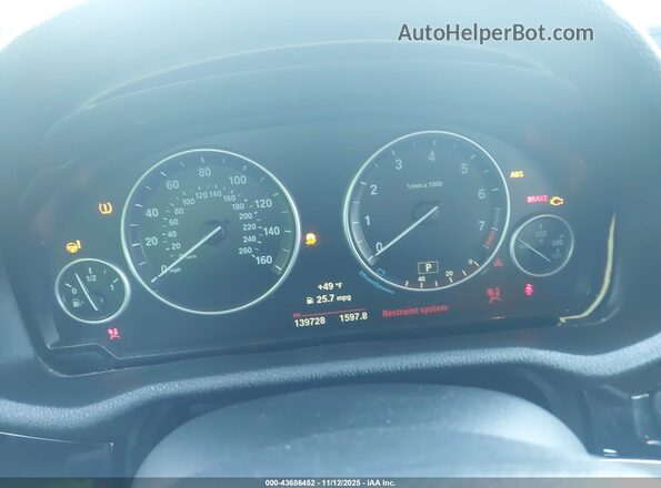 5UXWZ7C36H0V89029 2017 BMW X3 White 