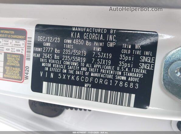 5XYK6CDF0RG178683 2024 KIA SPORTAGE White Engine compartment view