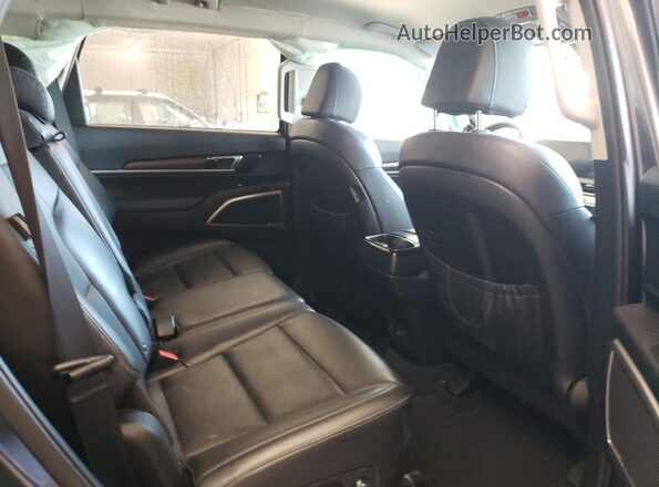 5XYP24GC3PG383789 2023 KIA TELLURIDE Серый Вид задней части салона