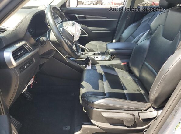 5XYP2DHC8MG105979 2021 KIA TELLURIDE Silver წინა სალონის ხედი