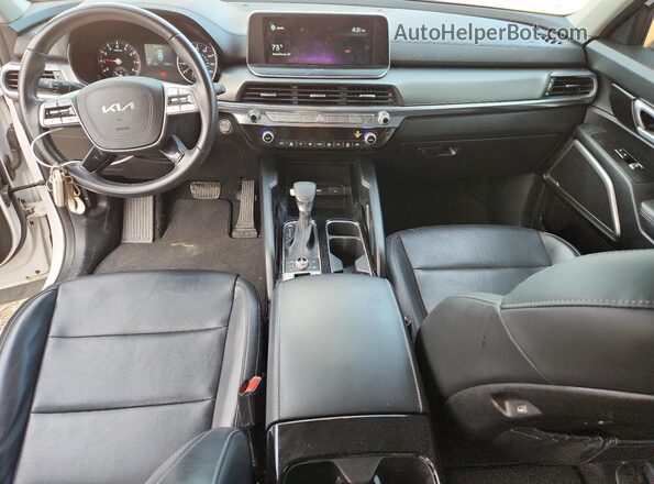 5XYP2DHCXNG212355 2022 KIA TELLURIDE White Vista del salpicadero