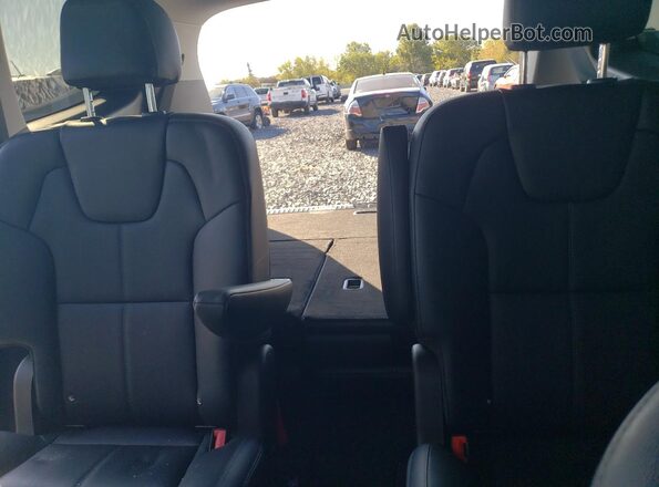 5XYP34HC2NG240017 2022 KIA TELLURIDE Black Widok tylnych siedzeń