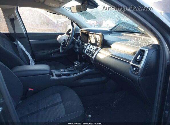 5XYRG4LC1PG173210 2023 KIA SORENTO Gray Widok wnętrza z przodu