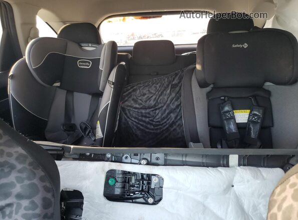 5XYRG4LC4NG086706 2022 KIA SORENTO Gray უკანა სავარძლების ხედი