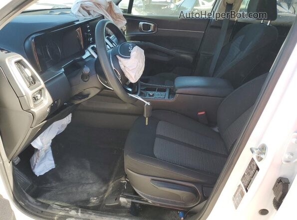 5XYRG4LC6NG088635 2022 KIA SORENTO White Սալոնի դիմացի տեսք