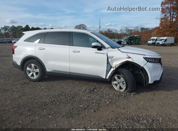 5XYRGDLC5PG212722 2023 KIA SORENTO White Rear interior view