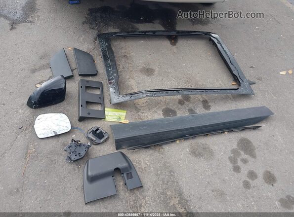 5XYRHDLF2NG117779 2022 KIA SORENTO Gray Սարքավորումների վահանակի տեսք